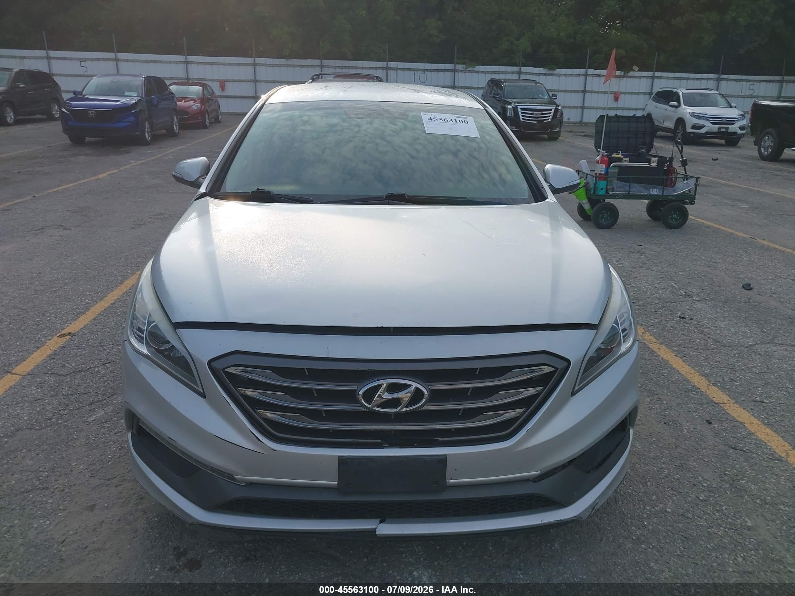 2015 Hyundai Sonata Sport Silver vin: 5NPE34AF0FH119024