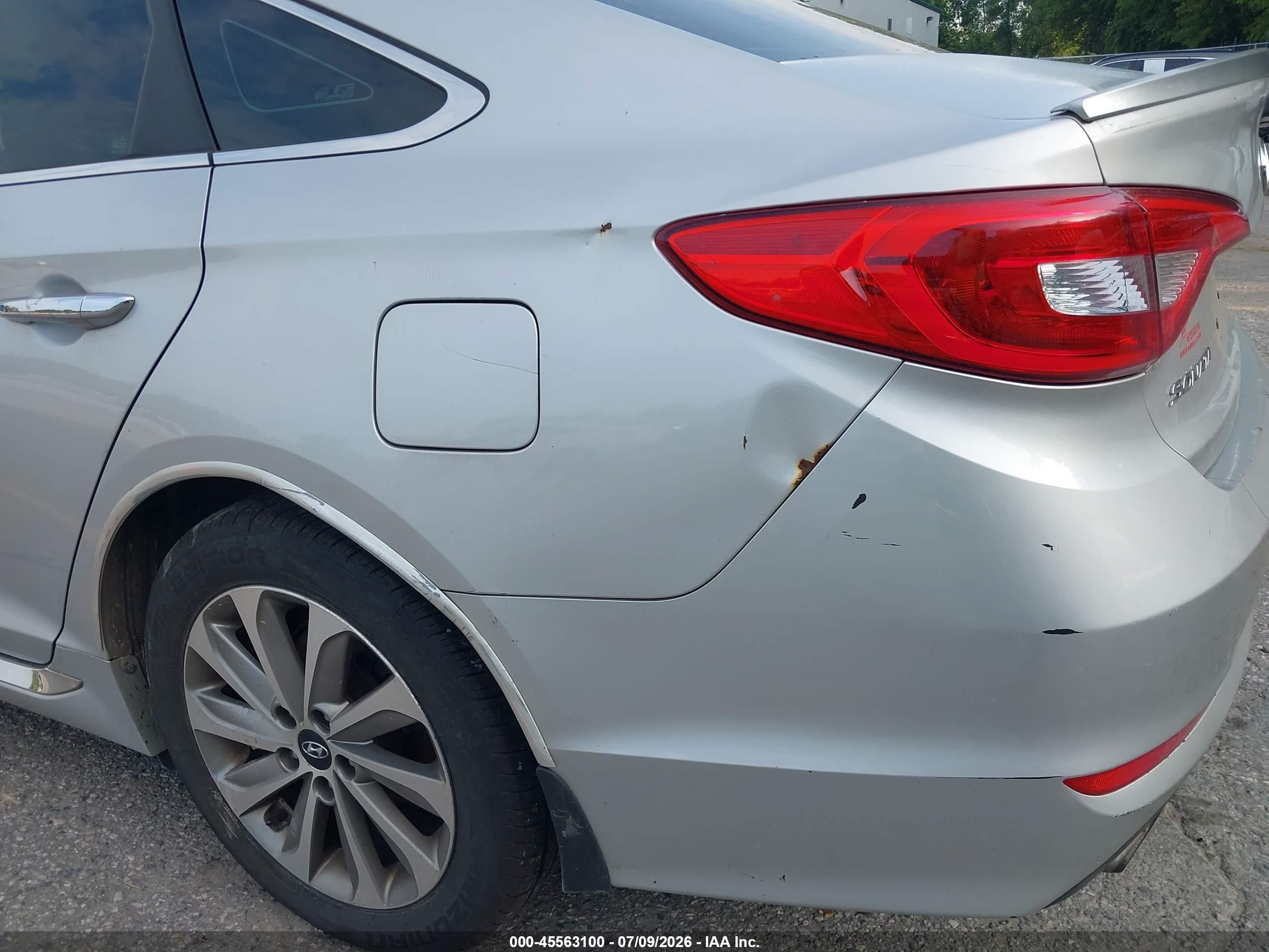 2015 Hyundai Sonata Sport Silver vin: 5NPE34AF0FH119024