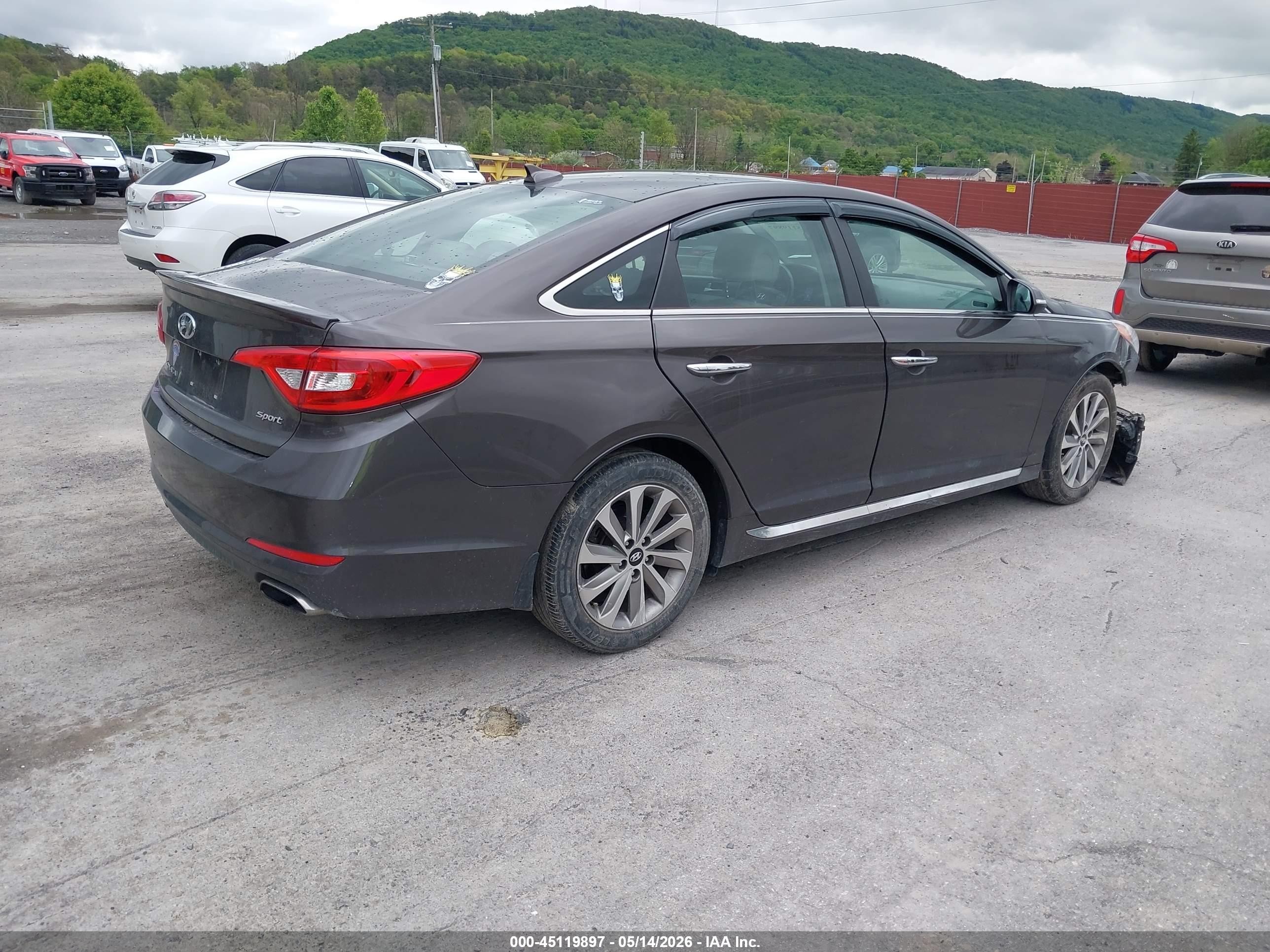 2015 Hyundai Sonata Sport Dark Brown vin: 5NPE34AF0FH120173