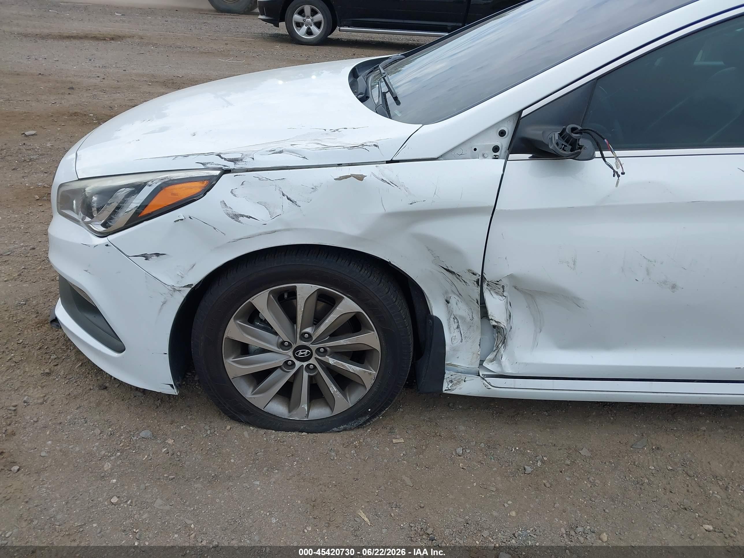 2015 Hyundai Sonata Sport Белый vin: 5NPE34AF0FH169003