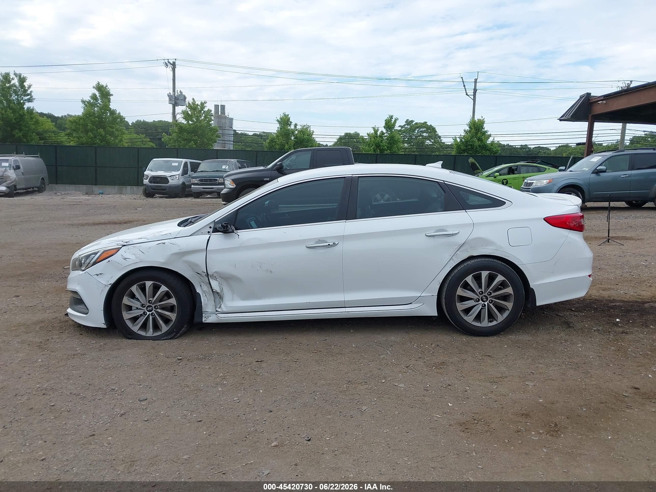 2015 Hyundai Sonata Sport Белый vin: 5NPE34AF0FH169003