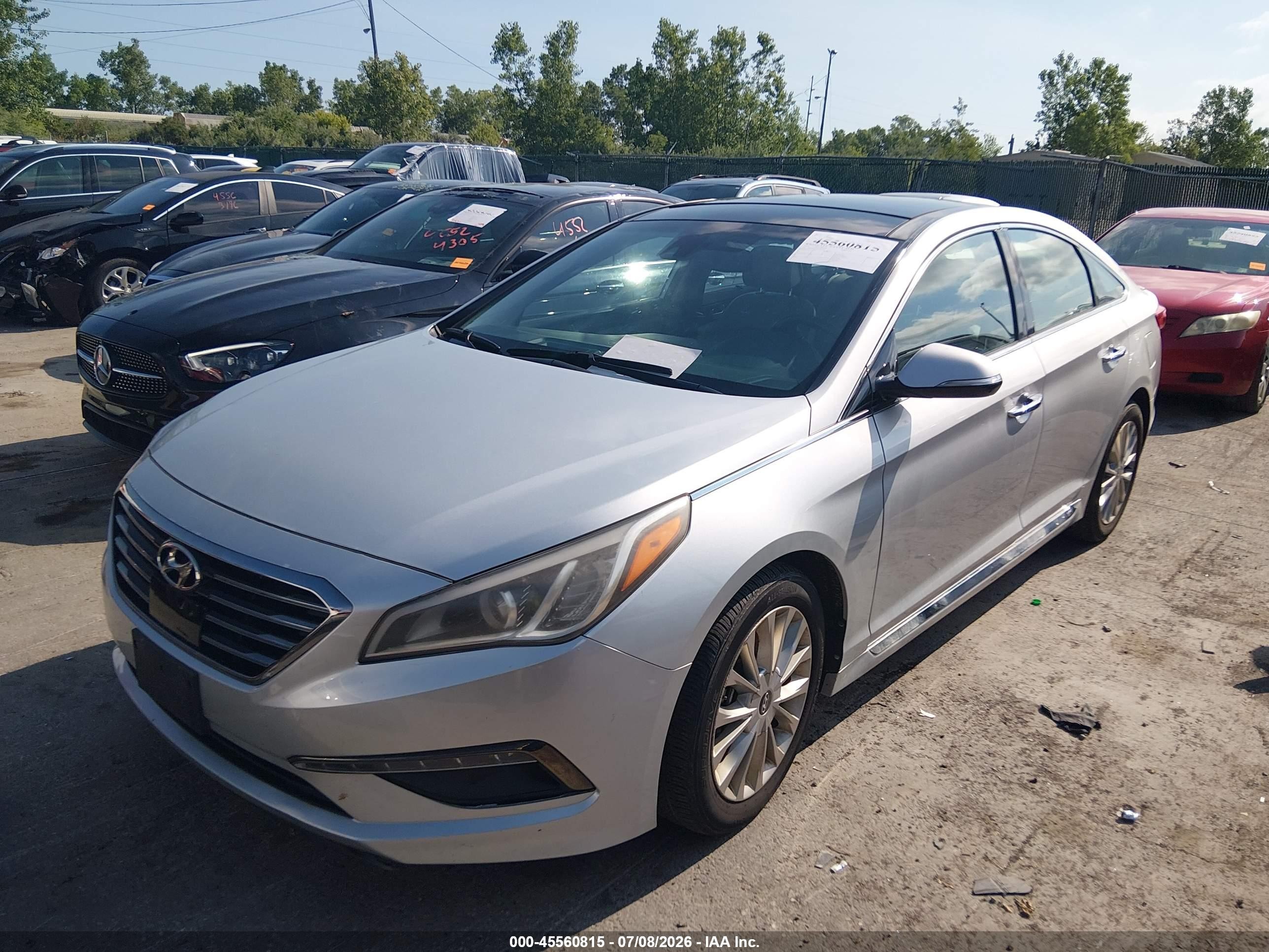 2015 Hyundai Sonata Limited Серебряный vin: 5NPE34AF0FH186156