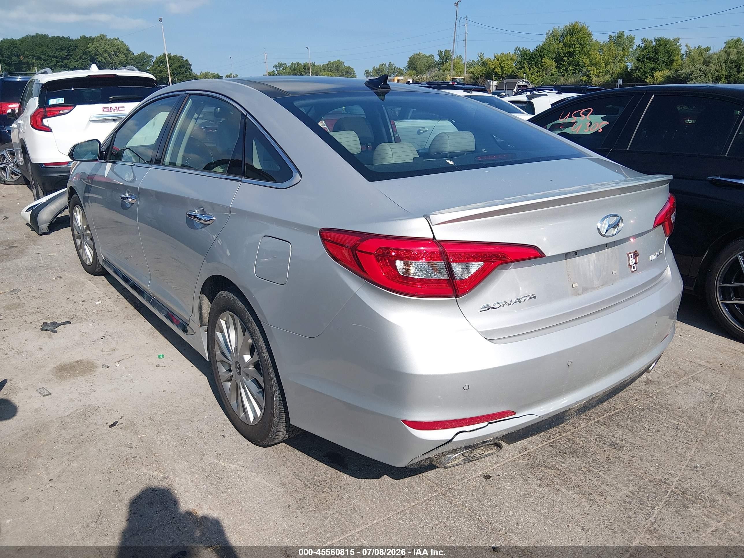 2015 Hyundai Sonata Limited Серебряный vin: 5NPE34AF0FH186156