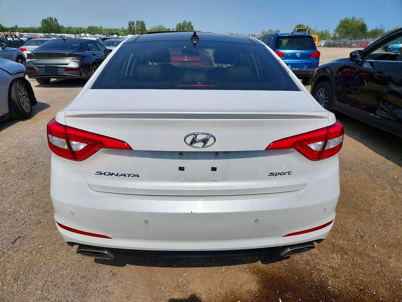 2015 Hyundai Sonata Sport White vin: 5NPE34AF0FH214196