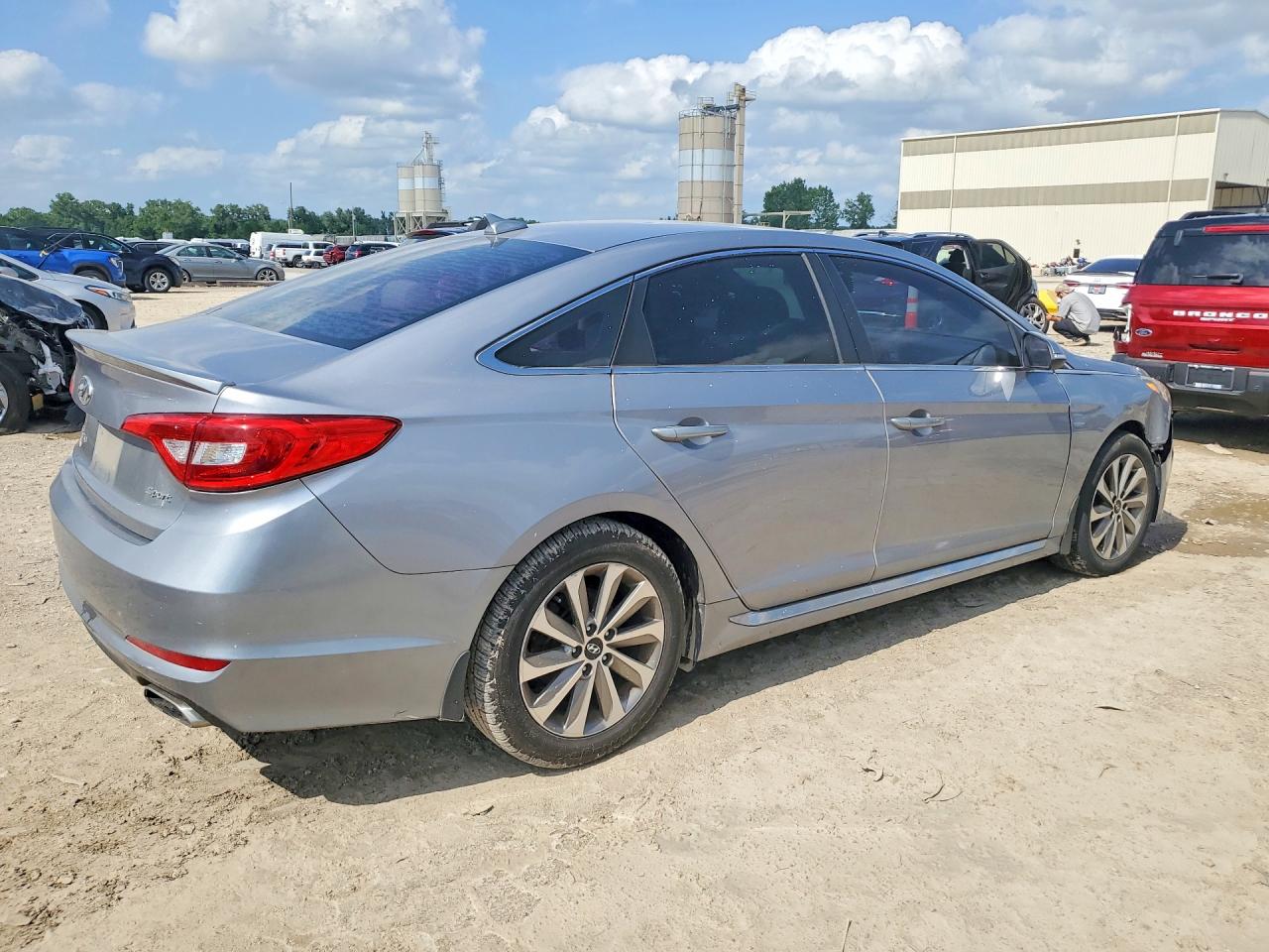 2015 Hyundai Sonata Sport Silver vin: 5NPE34AF0FH224453