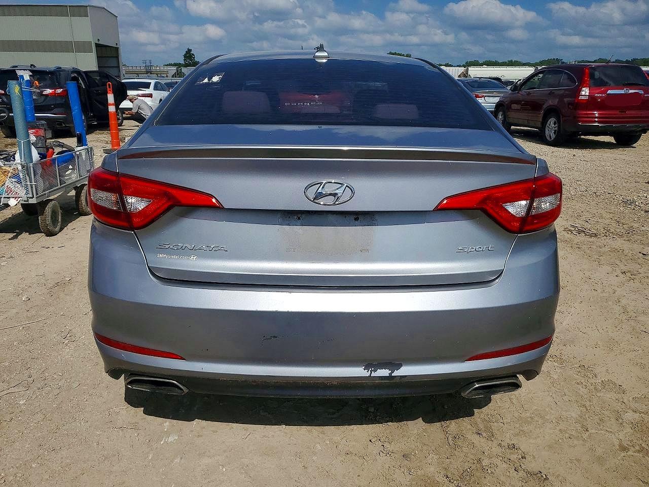 2015 Hyundai Sonata Sport Silver vin: 5NPE34AF0FH224453