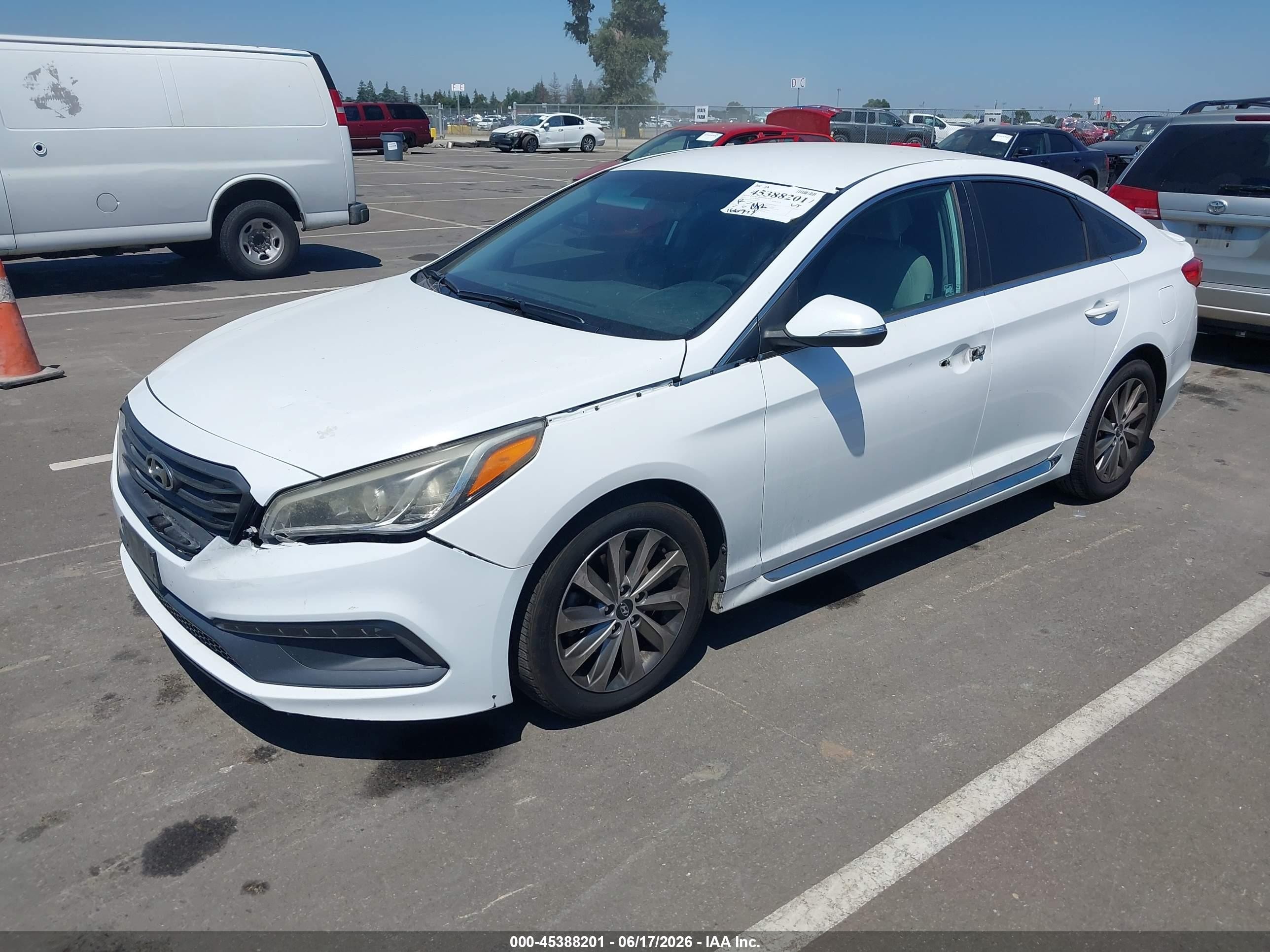 2015 Hyundai Sonata Sport White vin: 5NPE34AF0FH232763