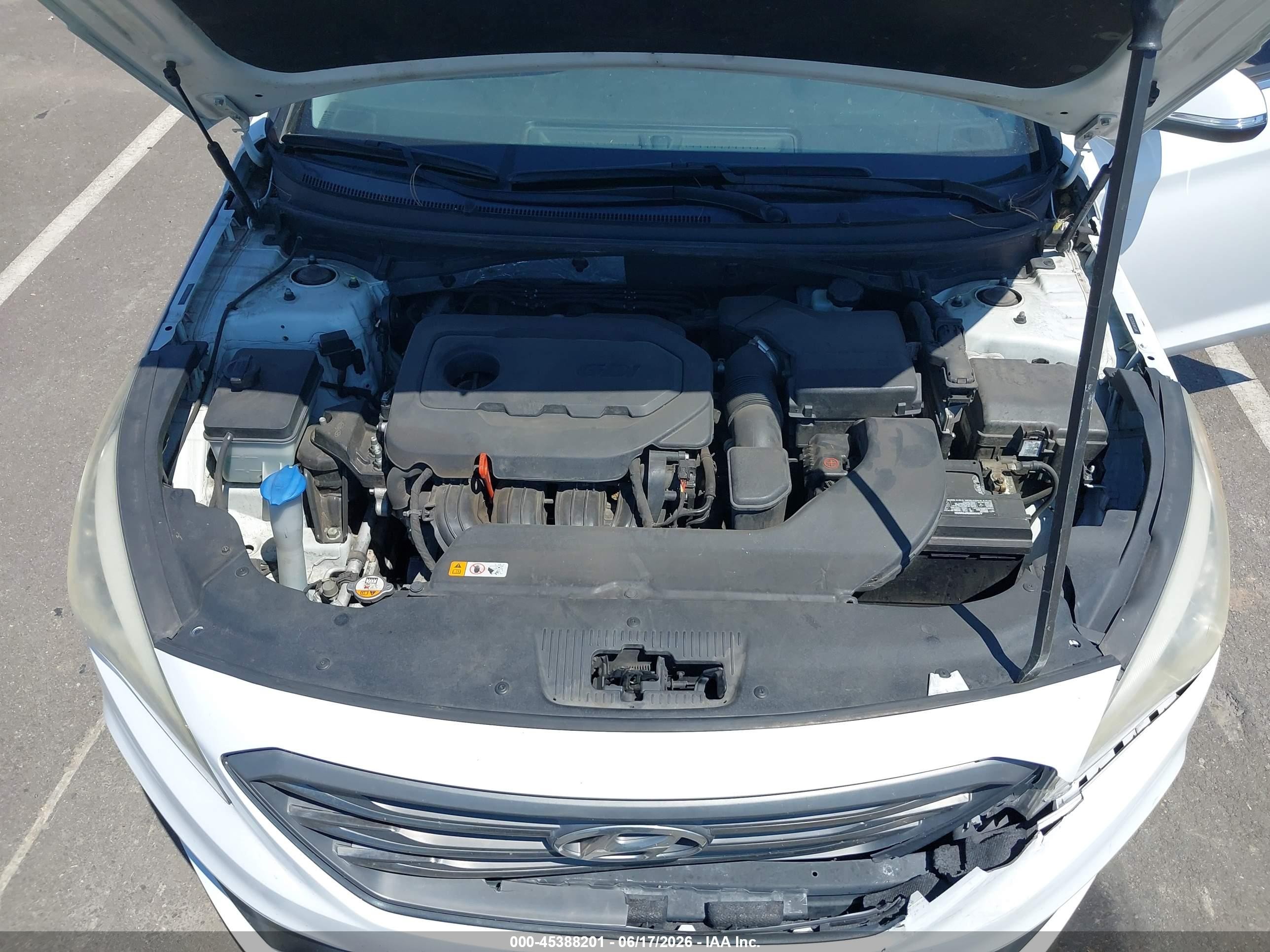 2015 Hyundai Sonata Sport White vin: 5NPE34AF0FH232763