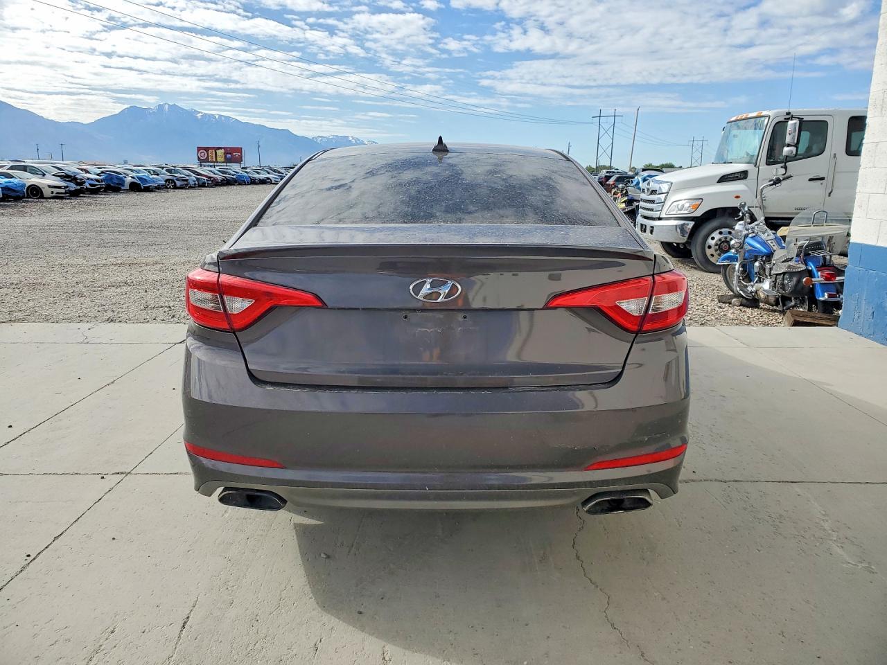 2015 Hyundai Sonata Sport Black vin: 5NPE34AF0FH234674