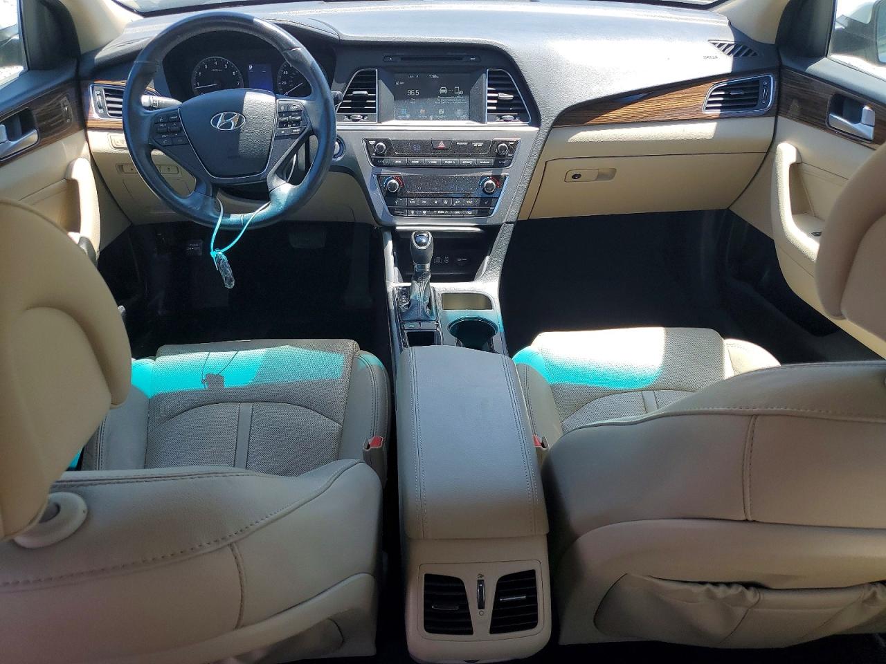 2016 Hyundai Sonata White vin: 5NPE34AF0GH418790