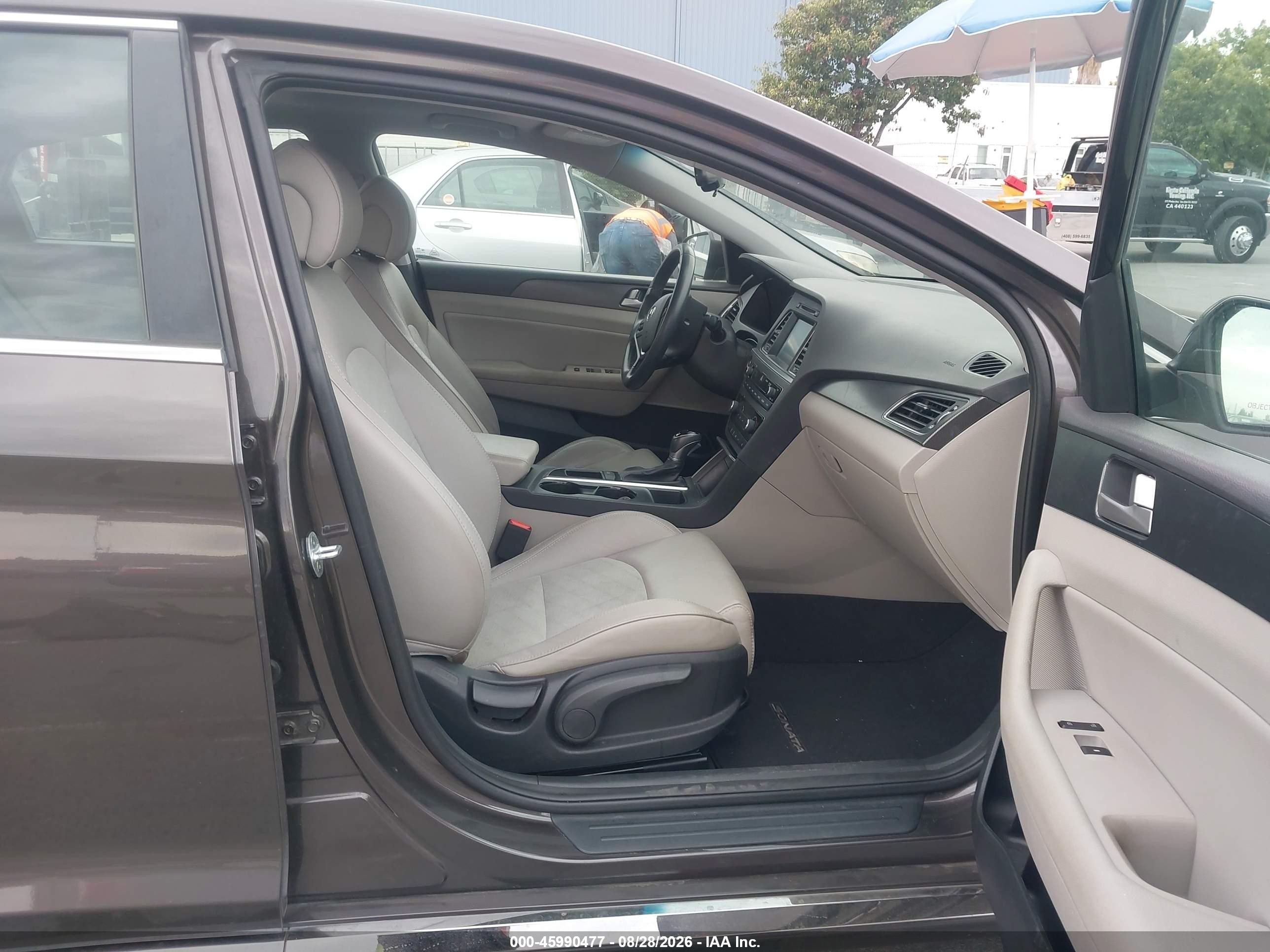 2017 Hyundai Sonata Sport Dark Brown vin: 5NPE34AF0HH460720