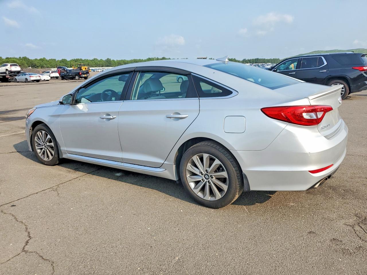 2015 Hyundai Sonata Sport Silver vin: 5NPE34AF1FH057455