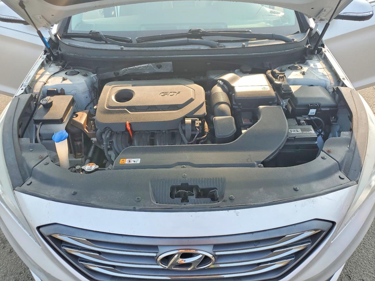 2015 Hyundai Sonata Sport Silver vin: 5NPE34AF1FH057455