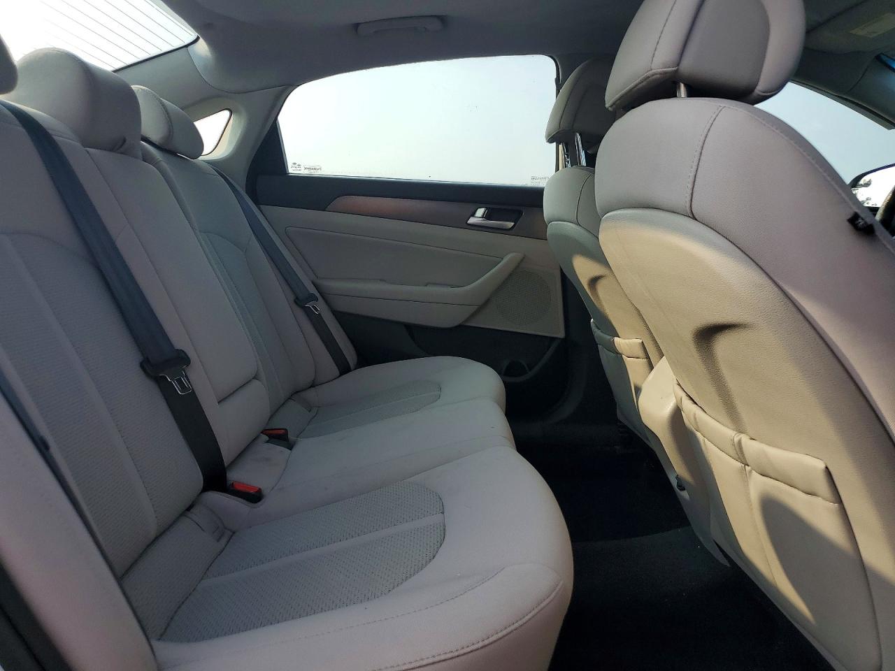 2015 Hyundai Sonata Sport Silver vin: 5NPE34AF1FH057455