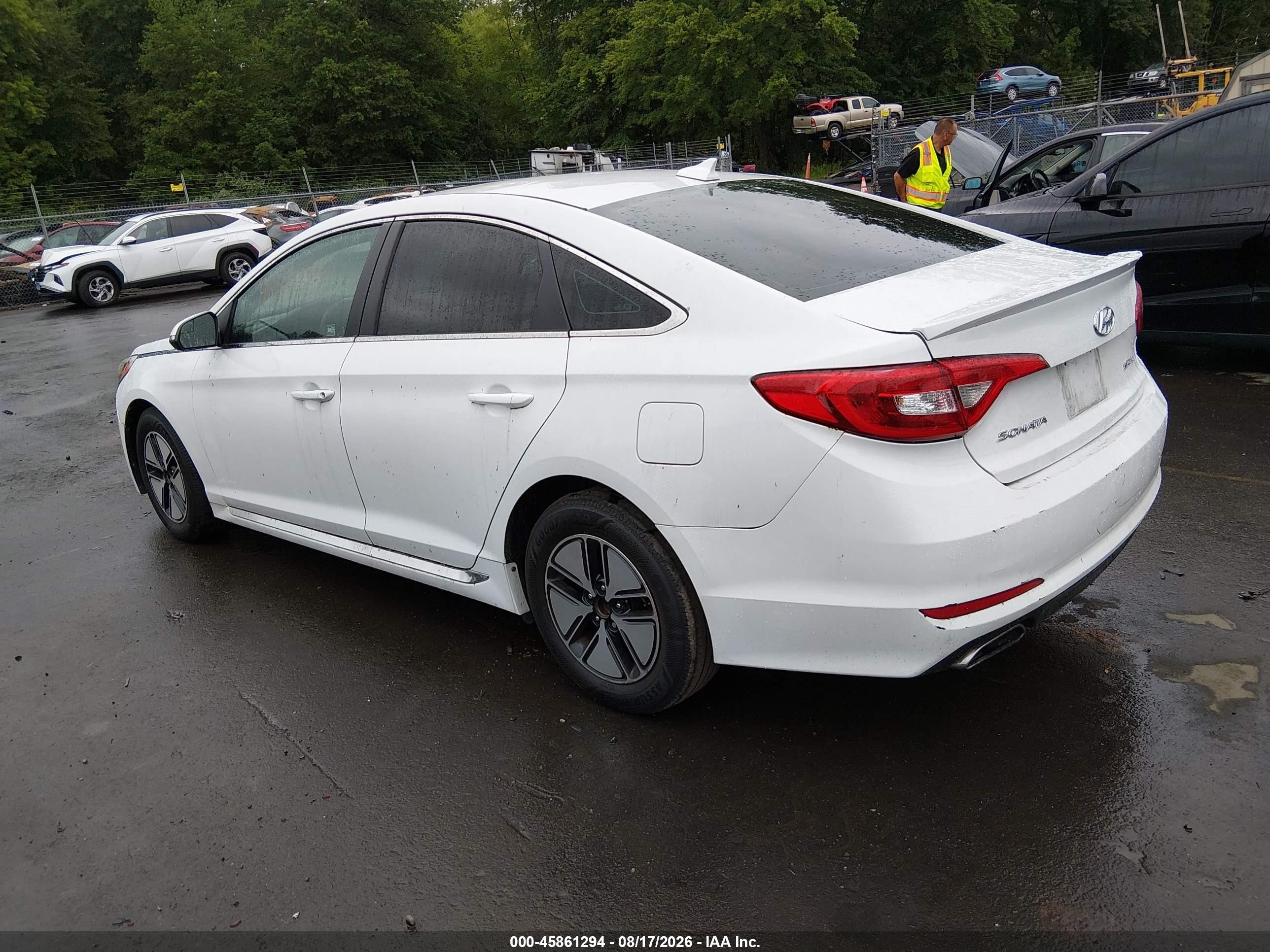 2015 Hyundai Sonata Sport White vin: 5NPE34AF1FH085854