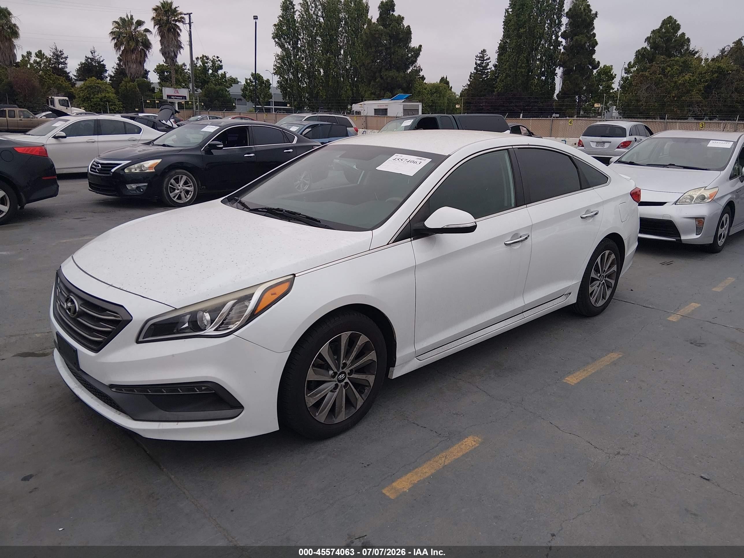 2015 Hyundai Sonata Sport White vin: 5NPE34AF1FH092920