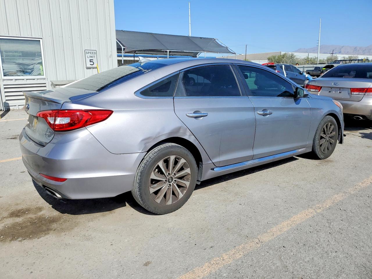 2015 Hyundai Sonata Sport Silver vin: 5NPE34AF1FH095638