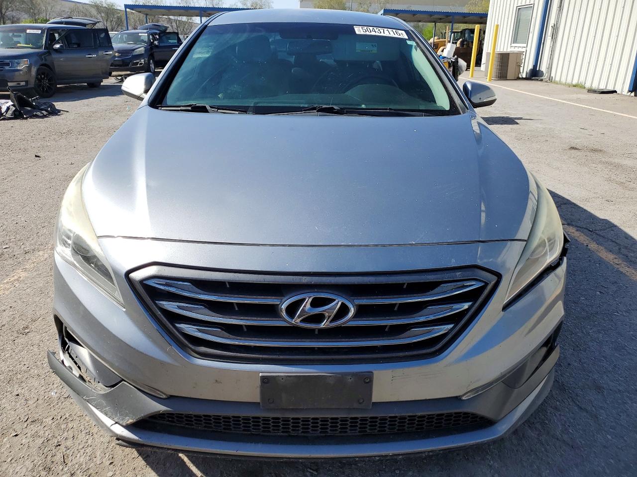 2015 Hyundai Sonata Sport Silver vin: 5NPE34AF1FH095638