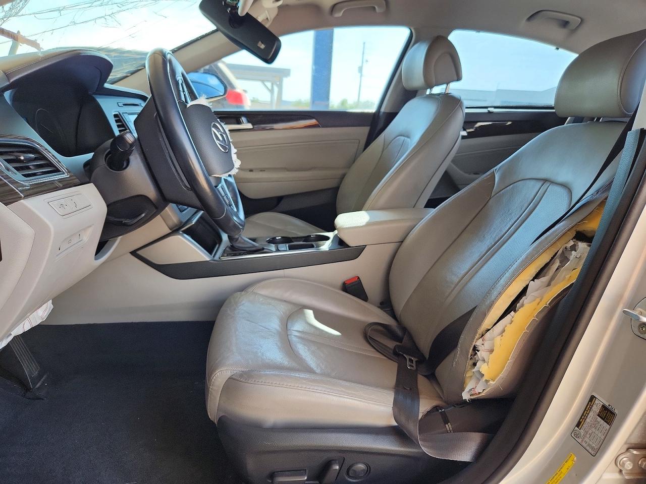 2015 Hyundai Sonata Limited Silver vin: 5NPE34AF1FH101731