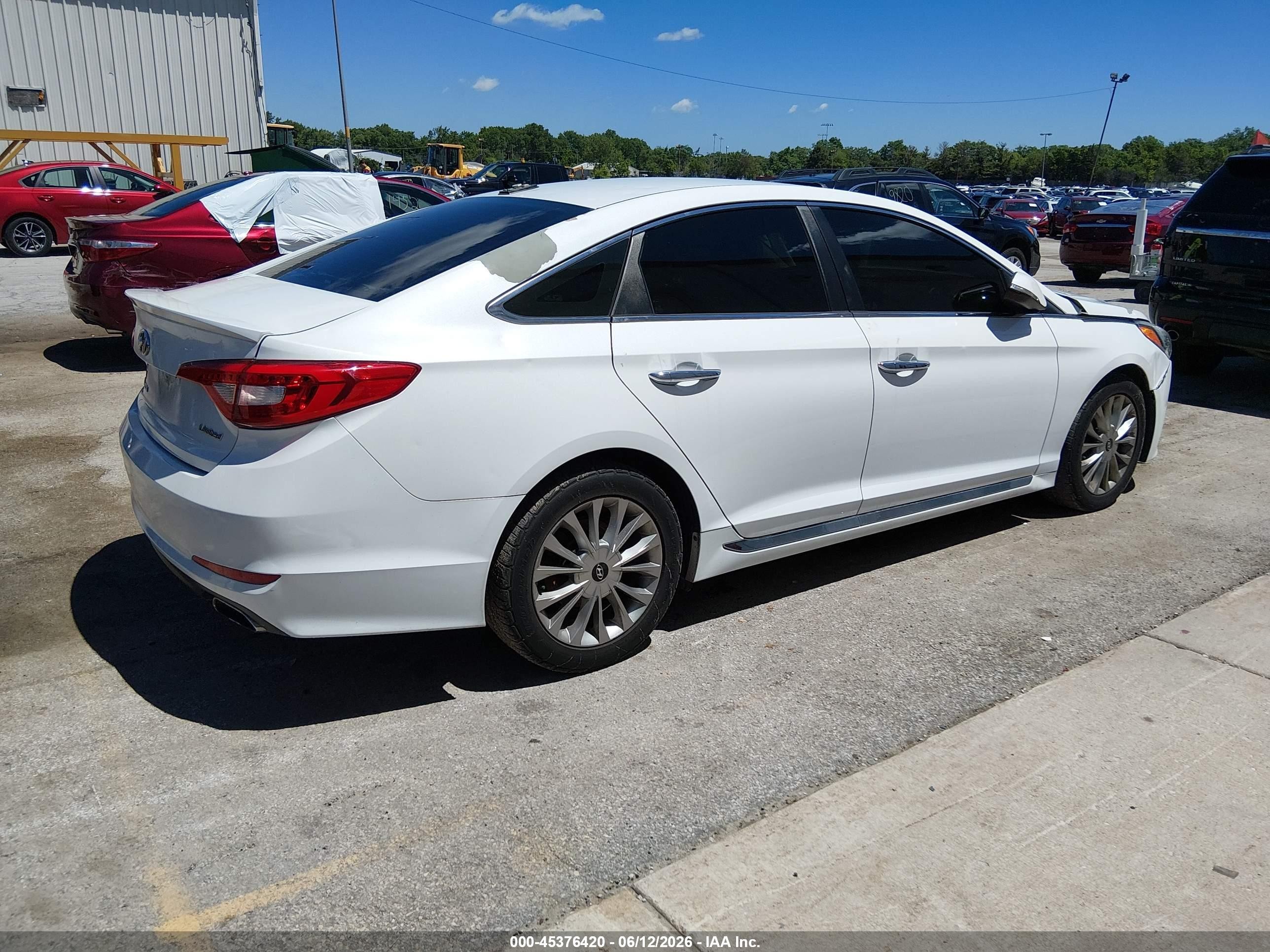 2015 Hyundai Sonata Limited Серебряный vin: 5NPE34AF1FH102247