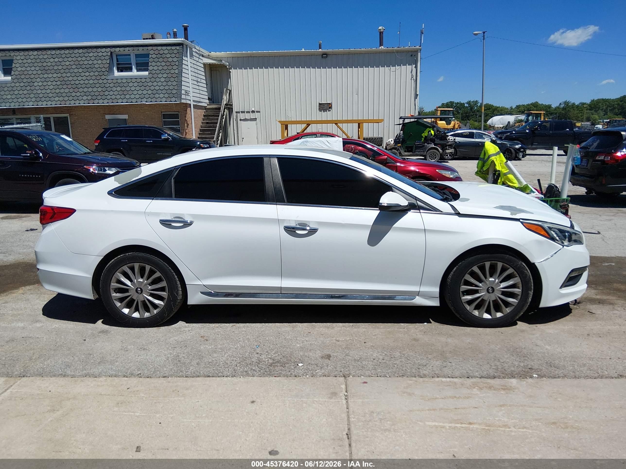 2015 Hyundai Sonata Limited Серебряный vin: 5NPE34AF1FH102247