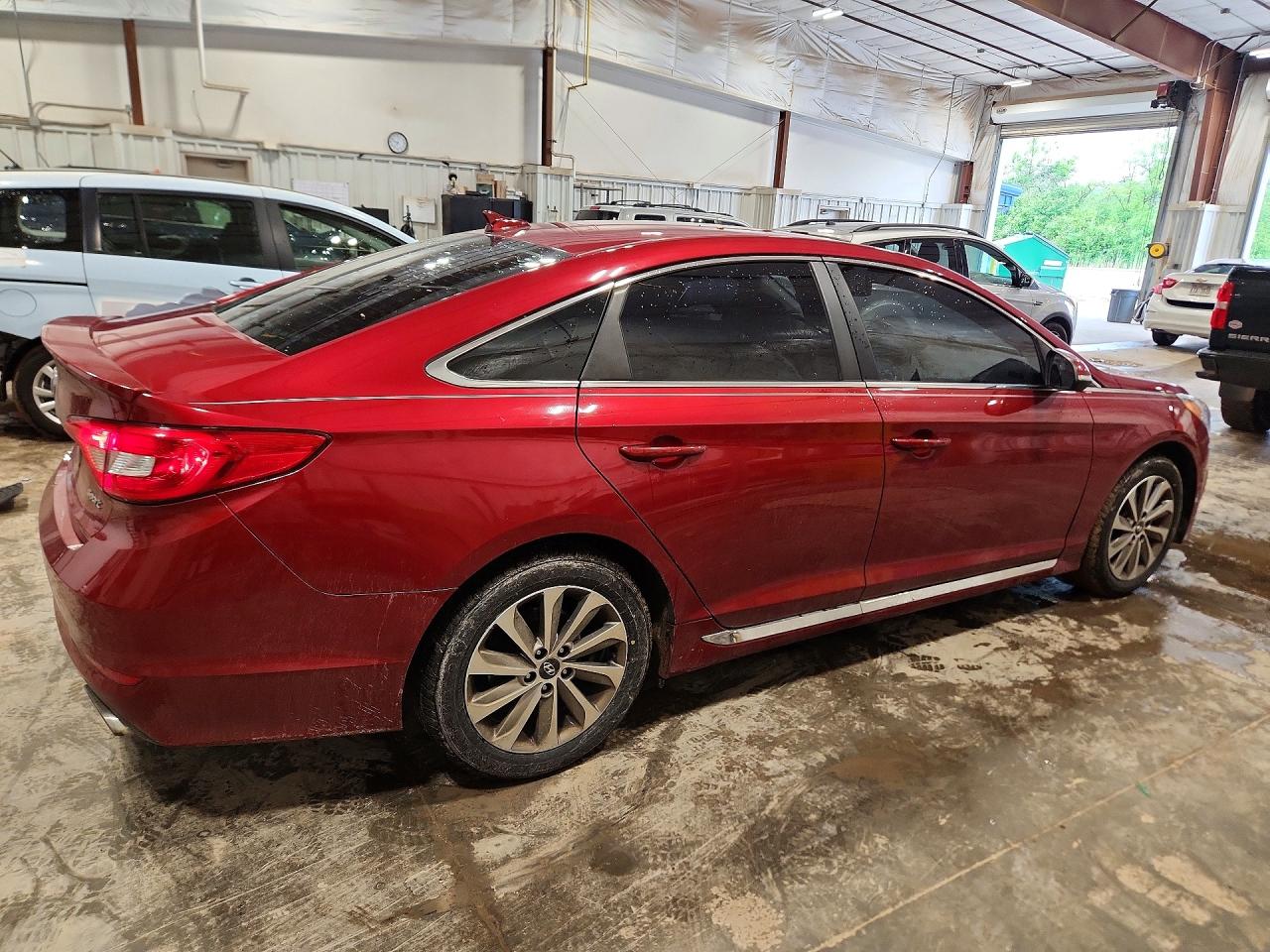 2015 Hyundai Sonata Sport Red vin: 5NPE34AF1FH102894