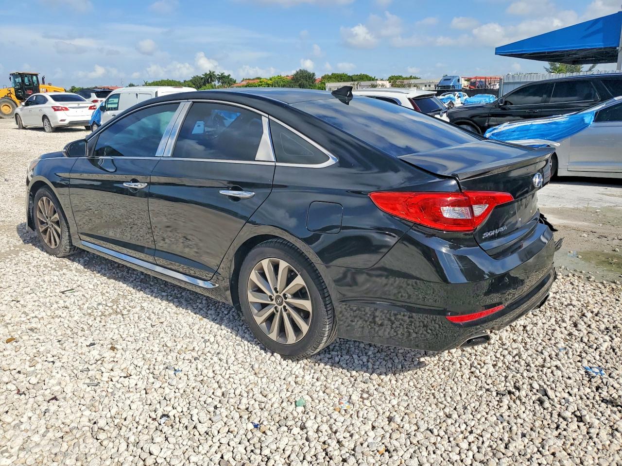 2015 Hyundai Sonata Sport Черный vin: 5NPE34AF1FH103544