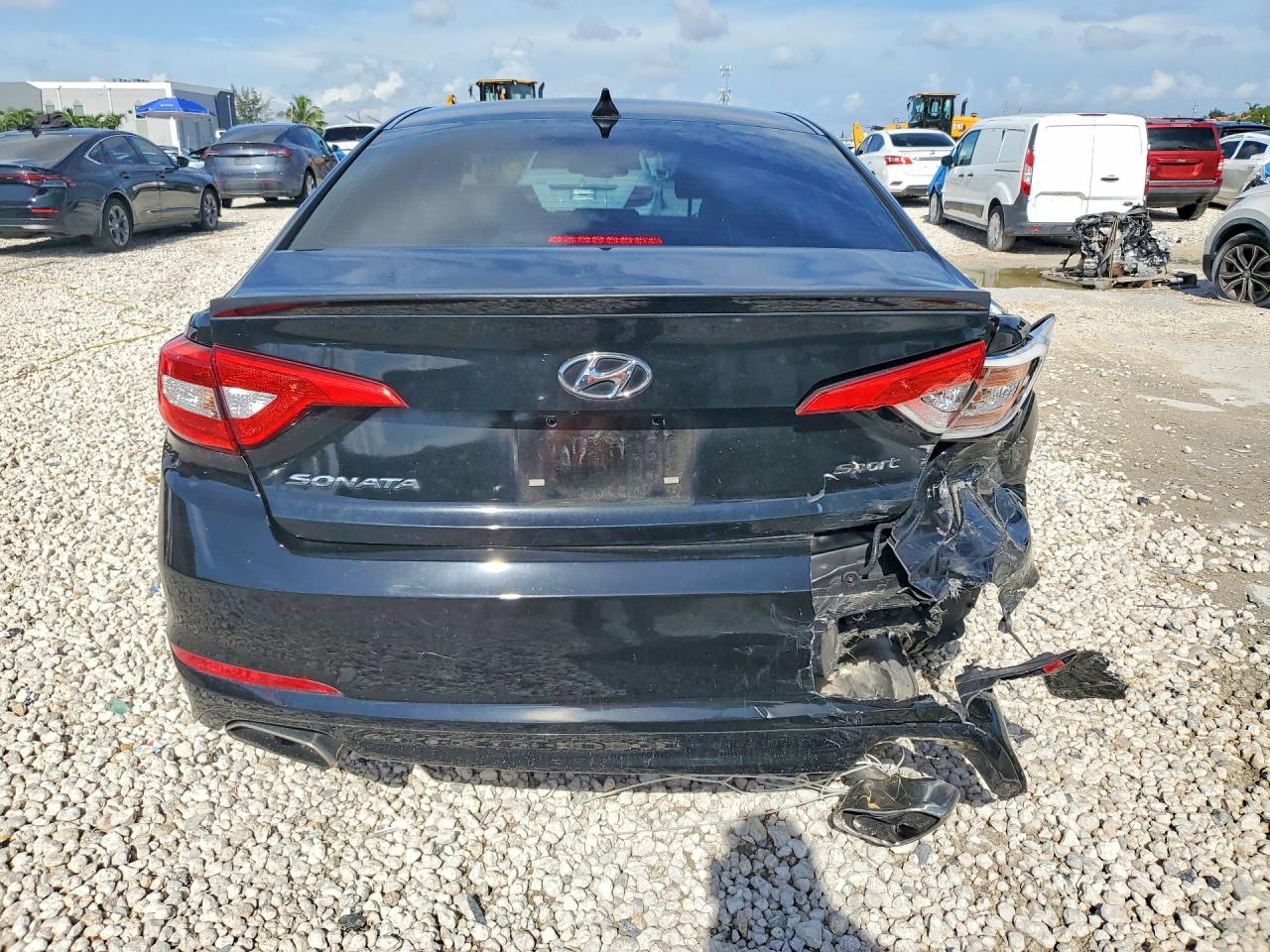 2015 Hyundai Sonata Sport Черный vin: 5NPE34AF1FH103544