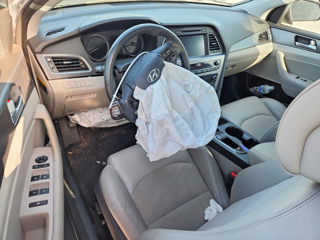 2015 Hyundai Sonata Sport Silver vin: 5NPE34AF1FH106167