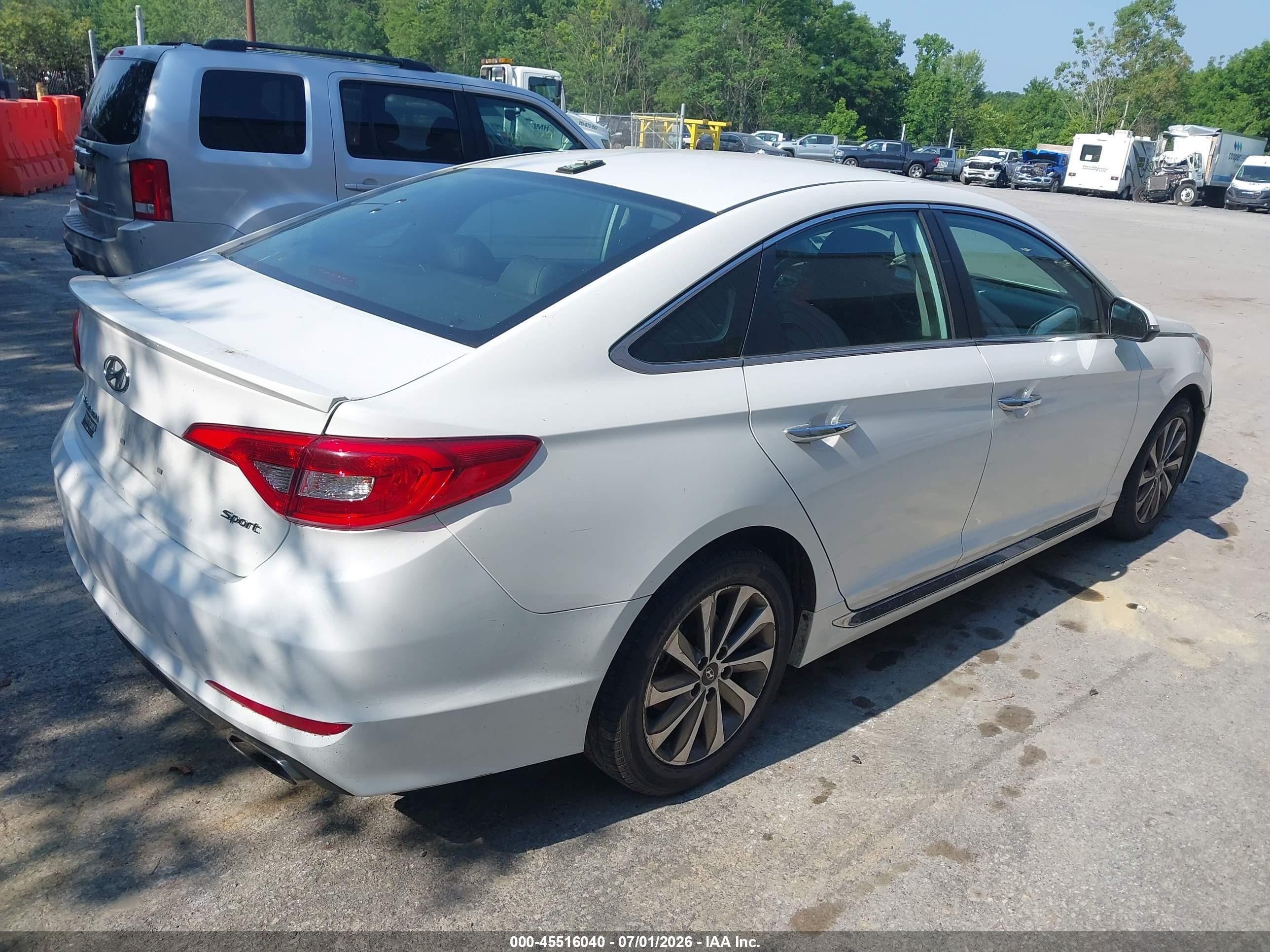 2015 Hyundai Sonata Sport White vin: 5NPE34AF1FH146443