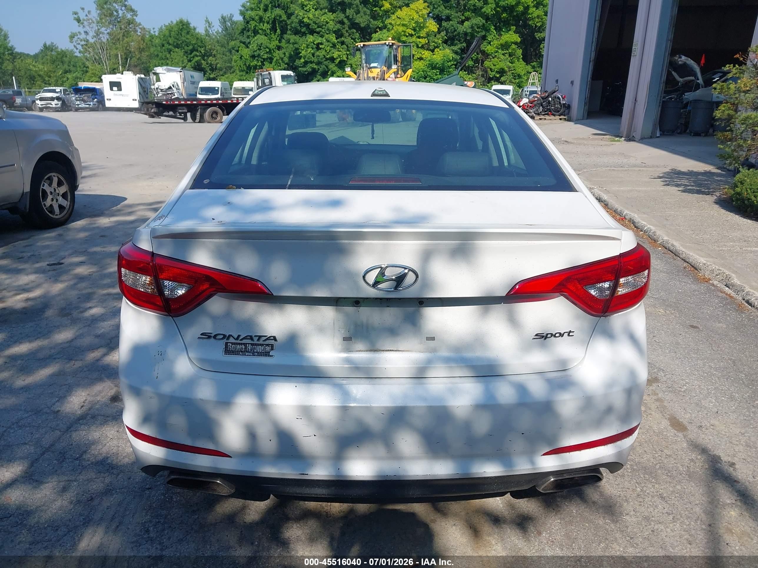 2015 Hyundai Sonata Sport White vin: 5NPE34AF1FH146443