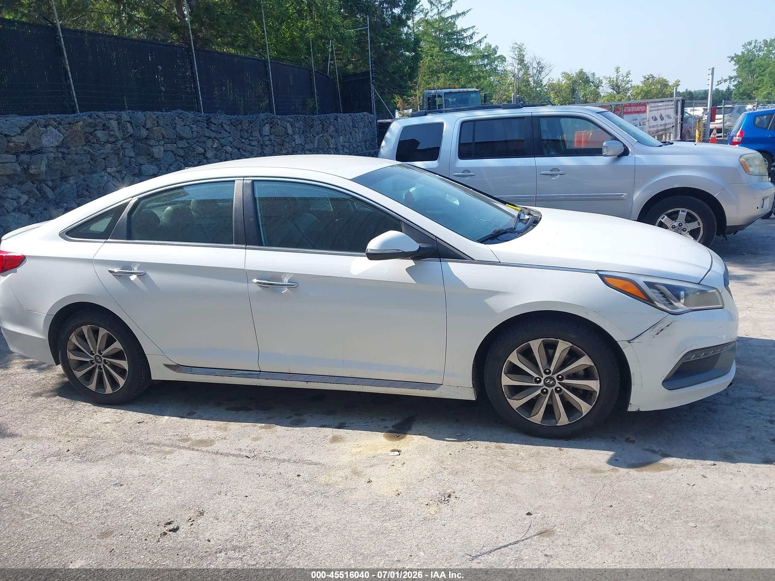 2015 Hyundai Sonata Sport White vin: 5NPE34AF1FH146443