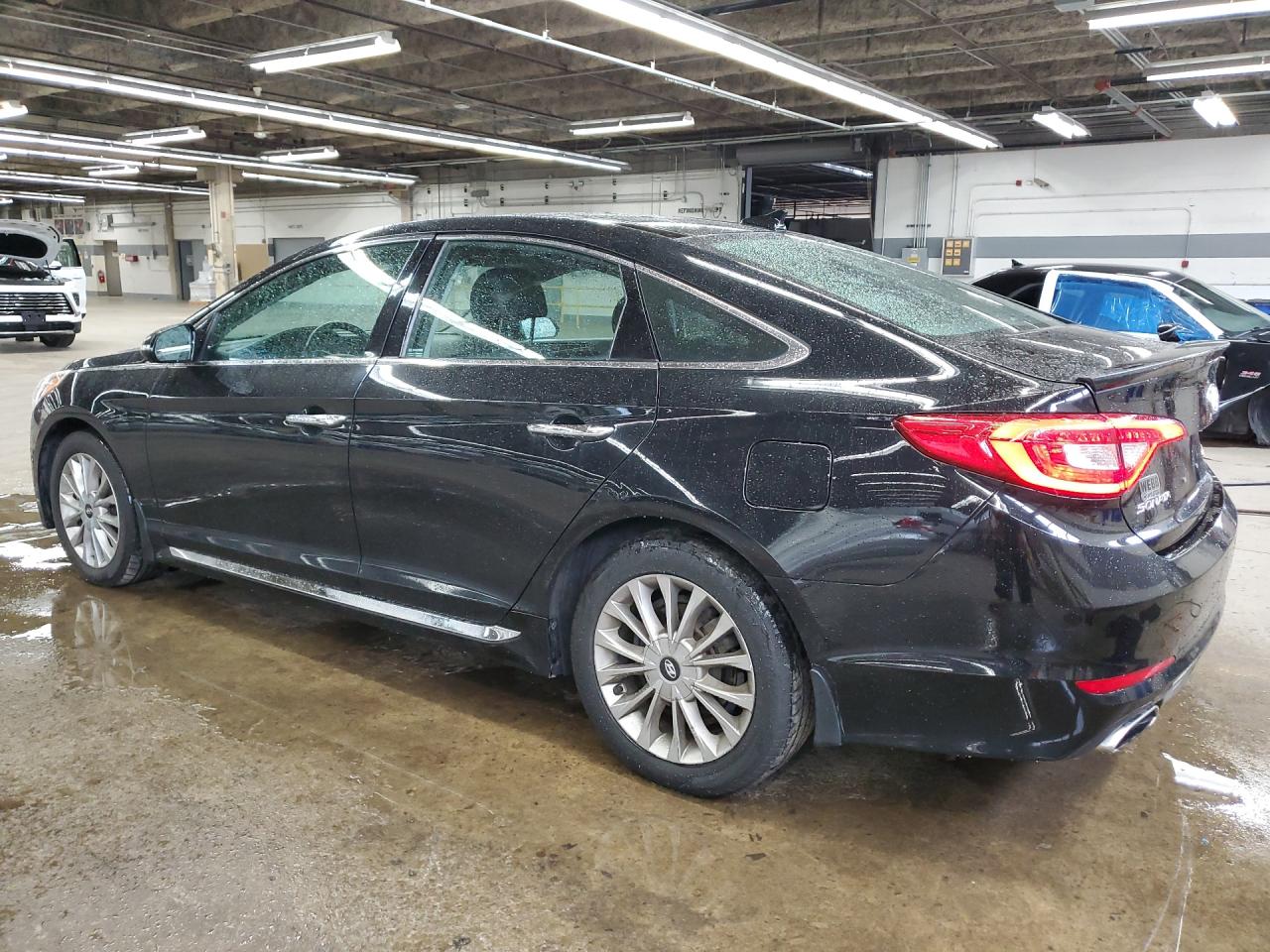 2015 Hyundai Sonata Limited Black vin: 5NPE34AF1FH199952 Damage: Left Qtr Panel, Dent(S) W/ Paint Dmg, > 12 Inches