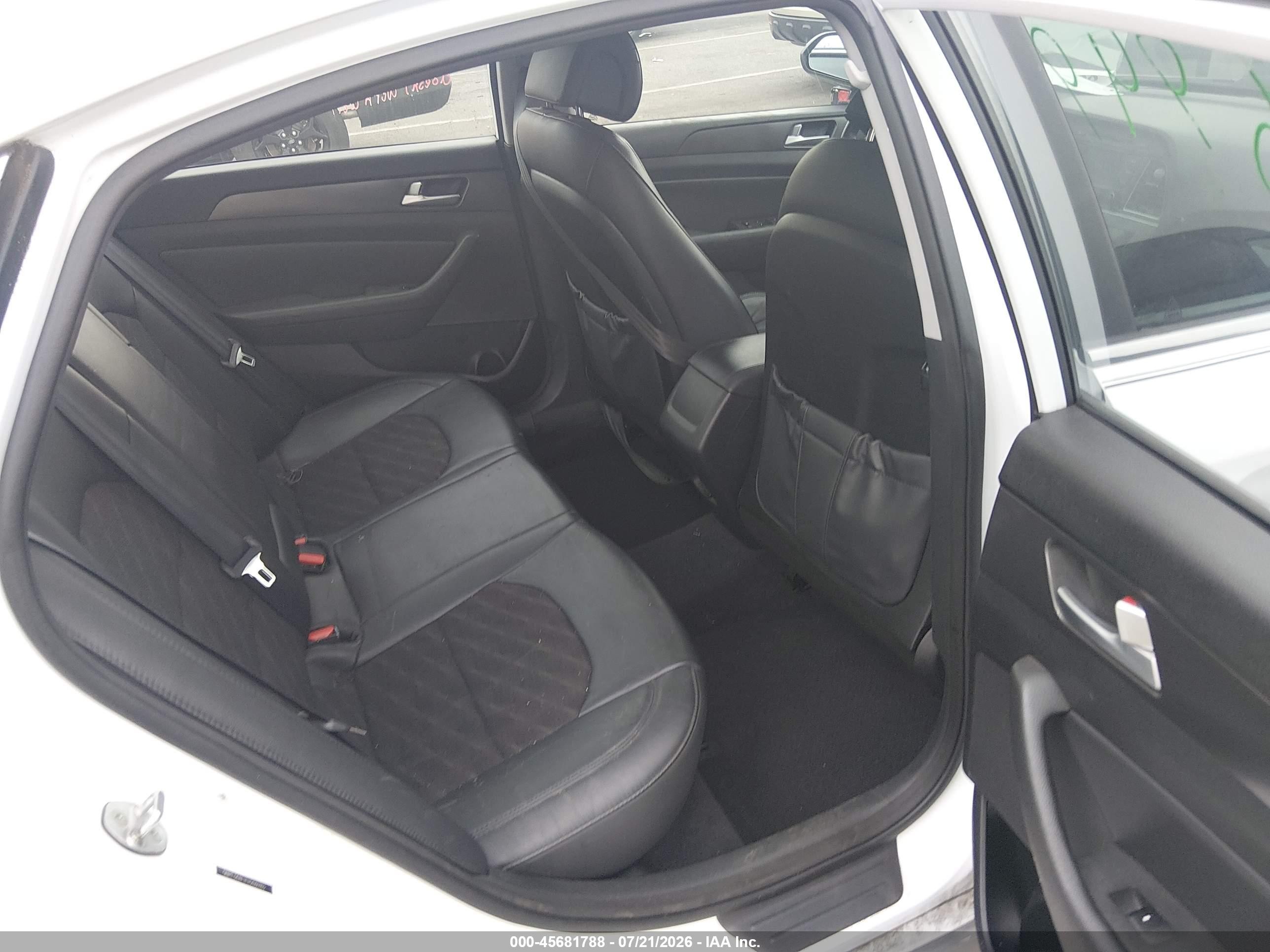 2015 Hyundai Sonata Sport White vin: 5NPE34AF1FH209783