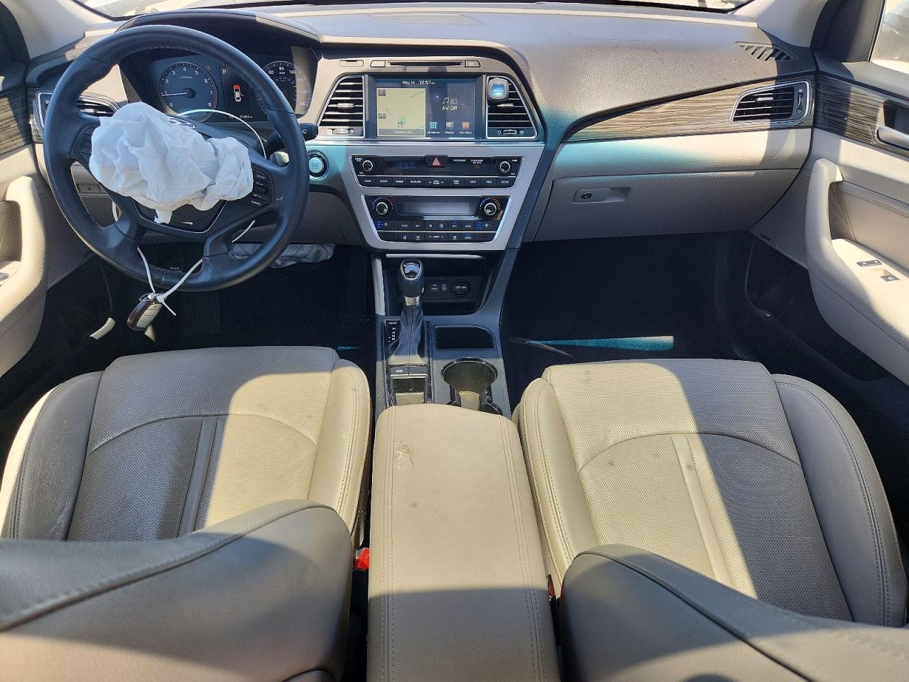 2015 Hyundai Sonata Limited Silver vin: 5NPE34AF1FH242489