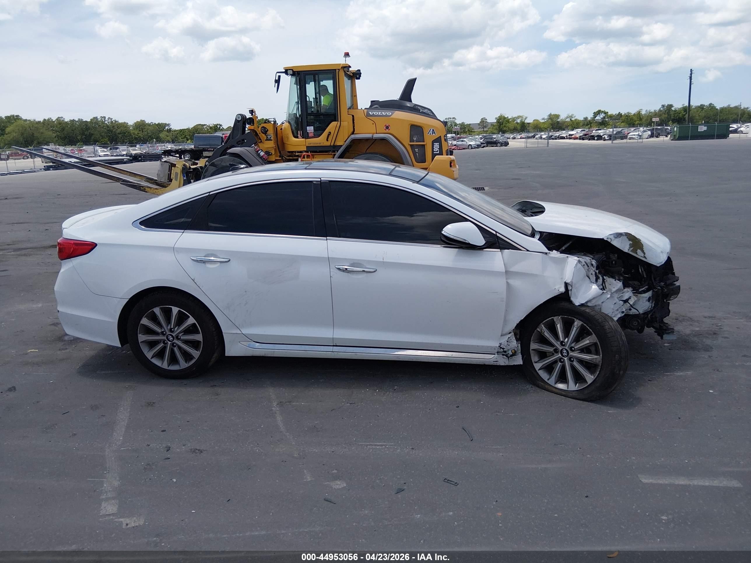 2016 Hyundai Sonata Limited White vin: 5NPE34AF1GH337264