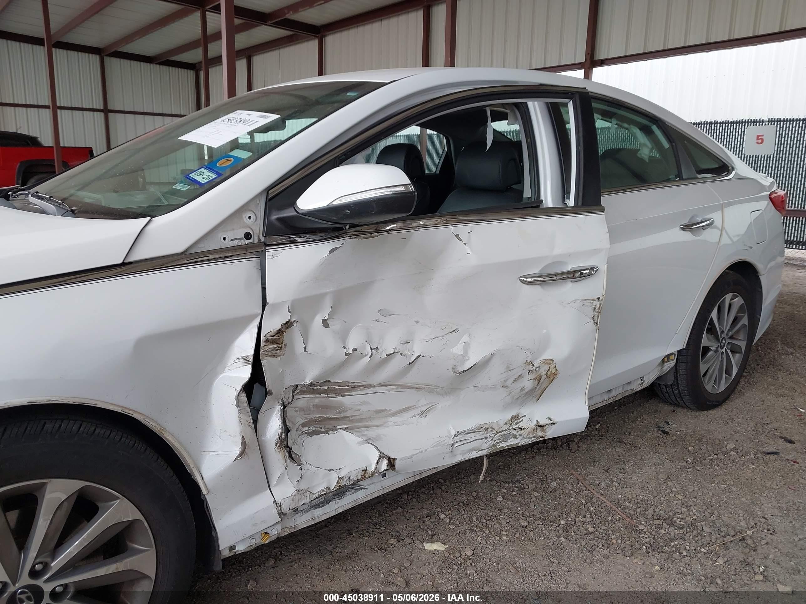 2016 Hyundai Sonata Sport White vin: 5NPE34AF1GH432648
