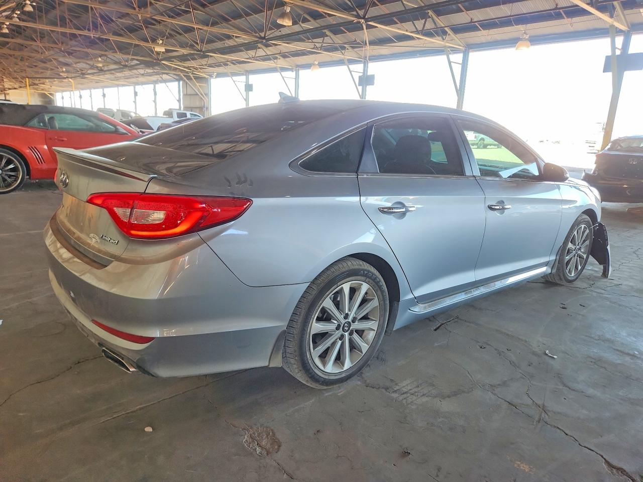 2017 Hyundai Sonata Limited Silver vin: 5NPE34AF1HH445904