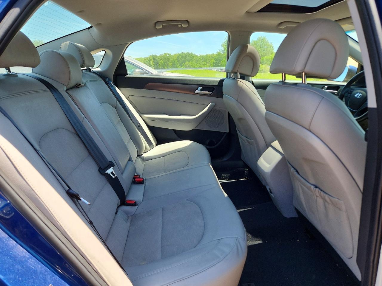2017 Hyundai Sonata Sport Синий vin: 5NPE34AF1HH584723