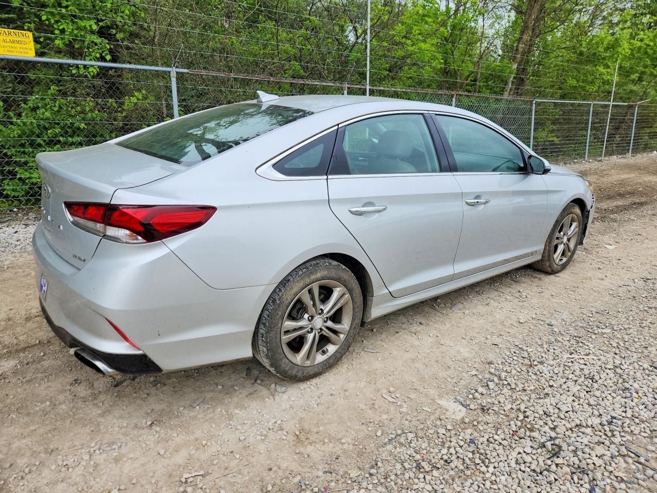 2019 Hyundai Sonata Limited Серебряный vin: 5NPE34AF1KH777526