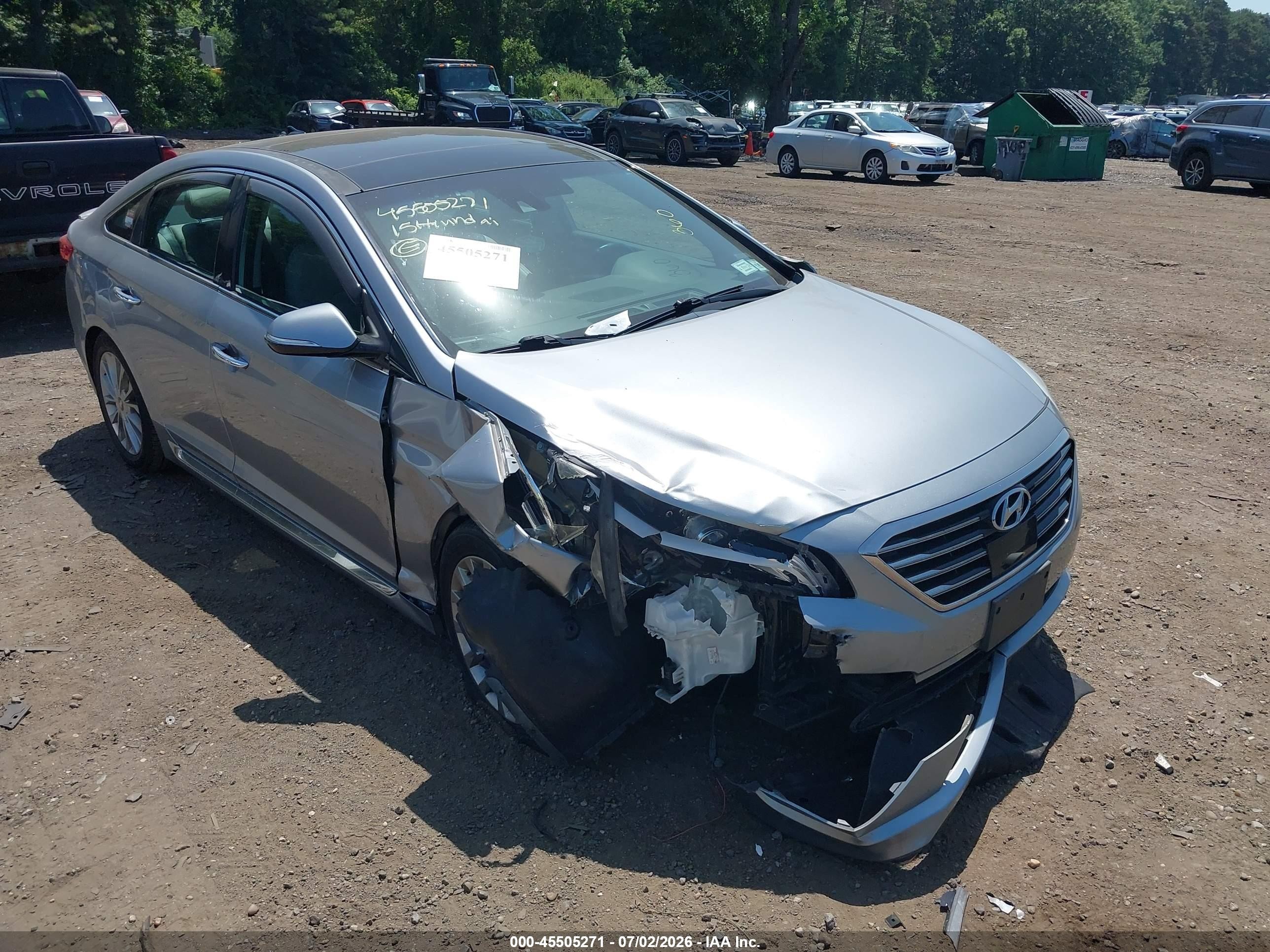2015 Hyundai Sonata Limited Silver vin: 5NPE34AF2FH028157