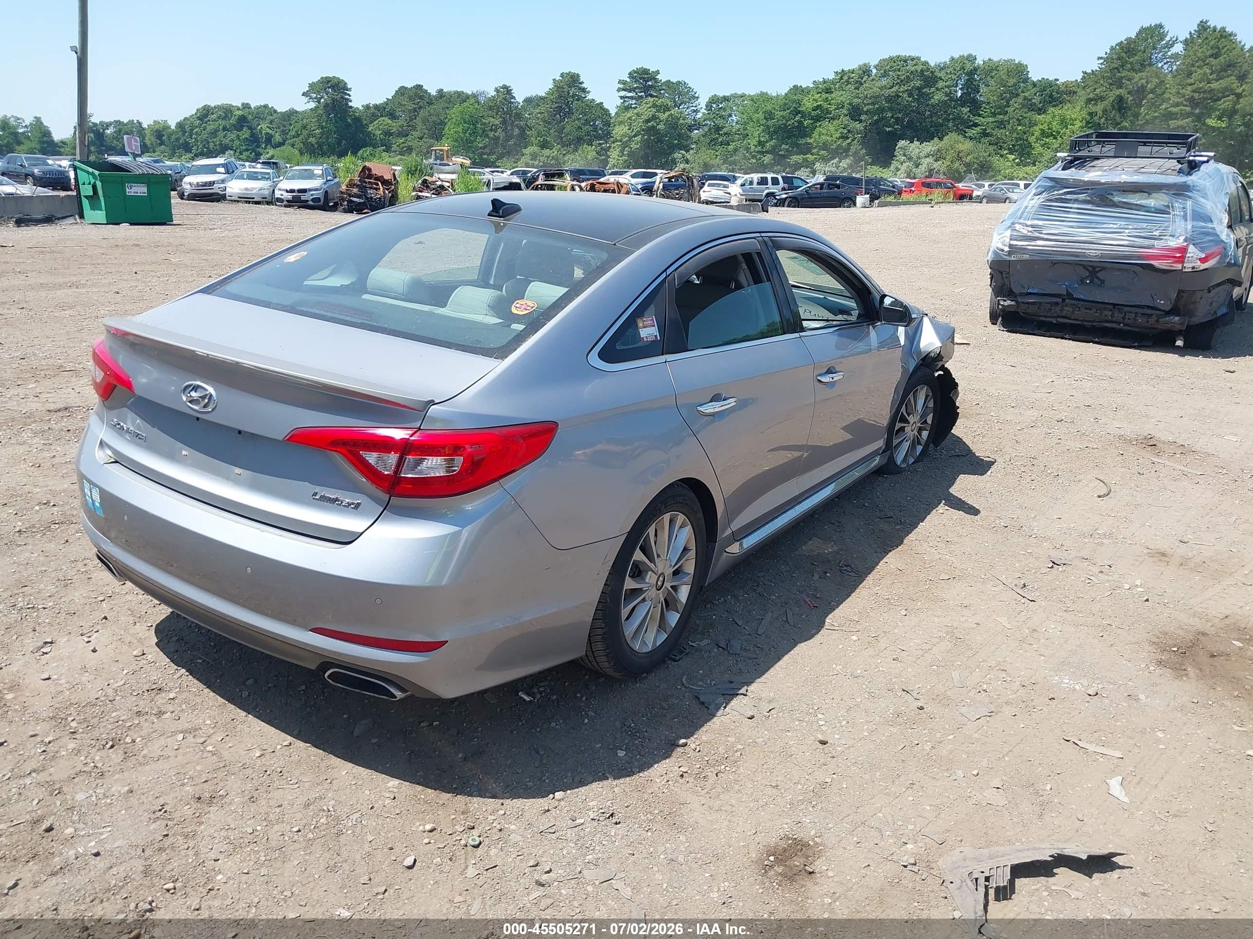 2015 Hyundai Sonata Limited Silver vin: 5NPE34AF2FH028157