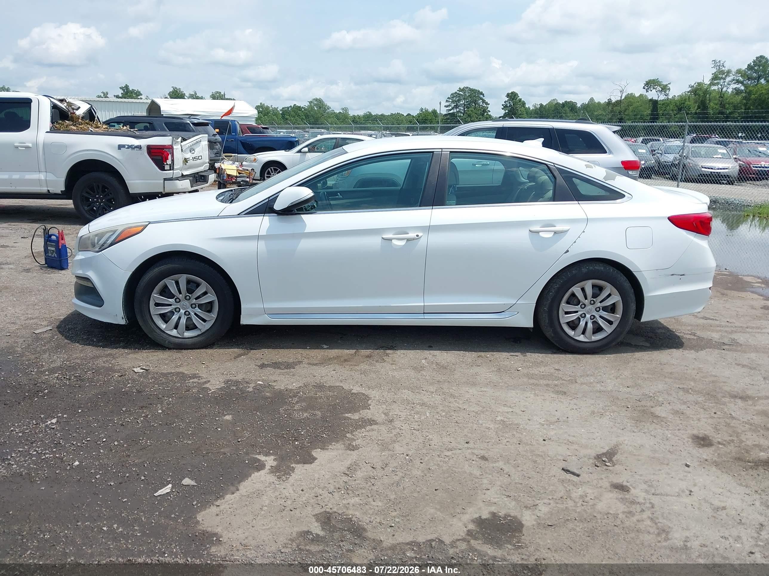 2015 Hyundai Sonata Sport White vin: 5NPE34AF2FH053365