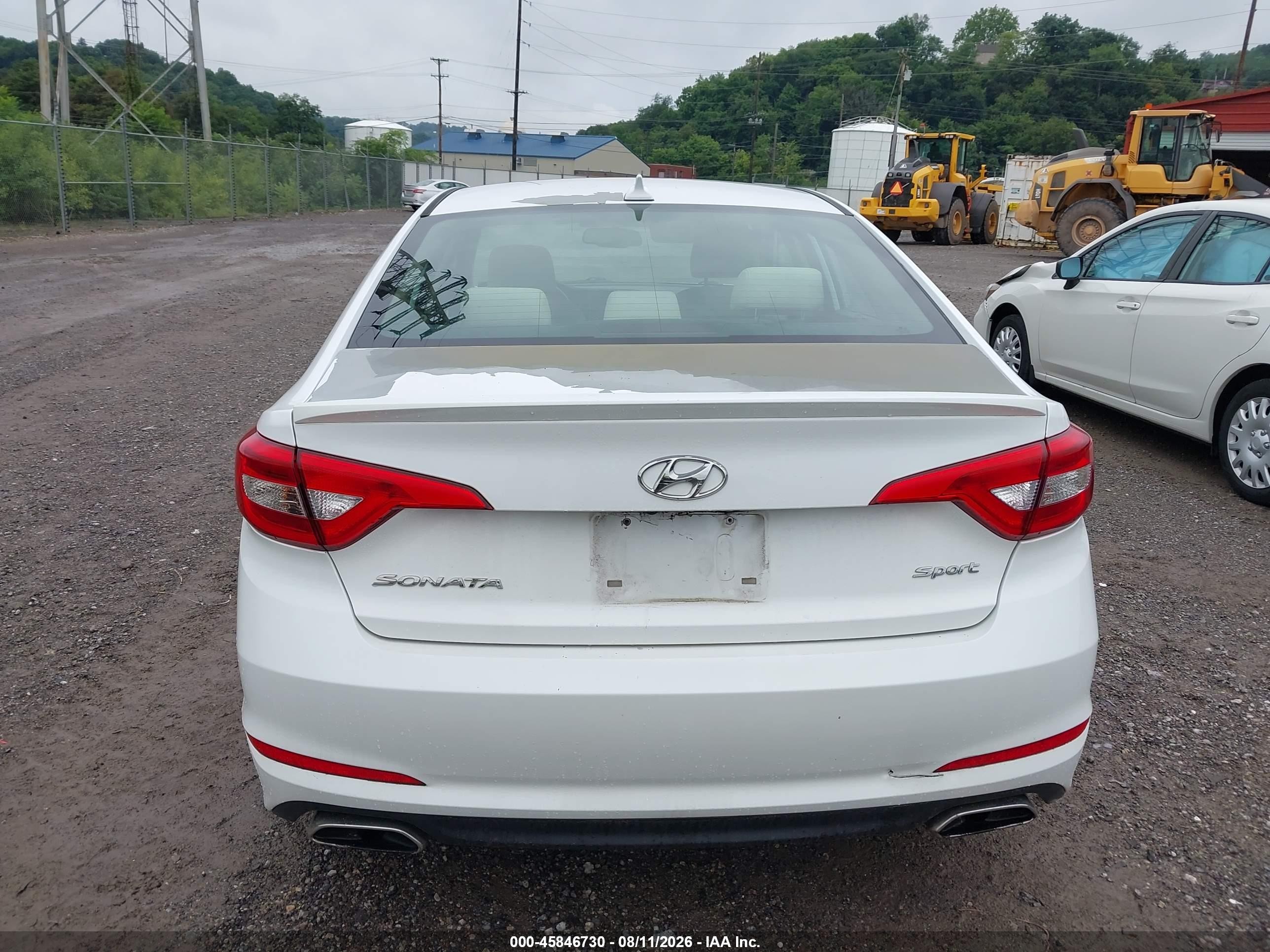 2015 Hyundai Sonata Sport White vin: 5NPE34AF2FH054029