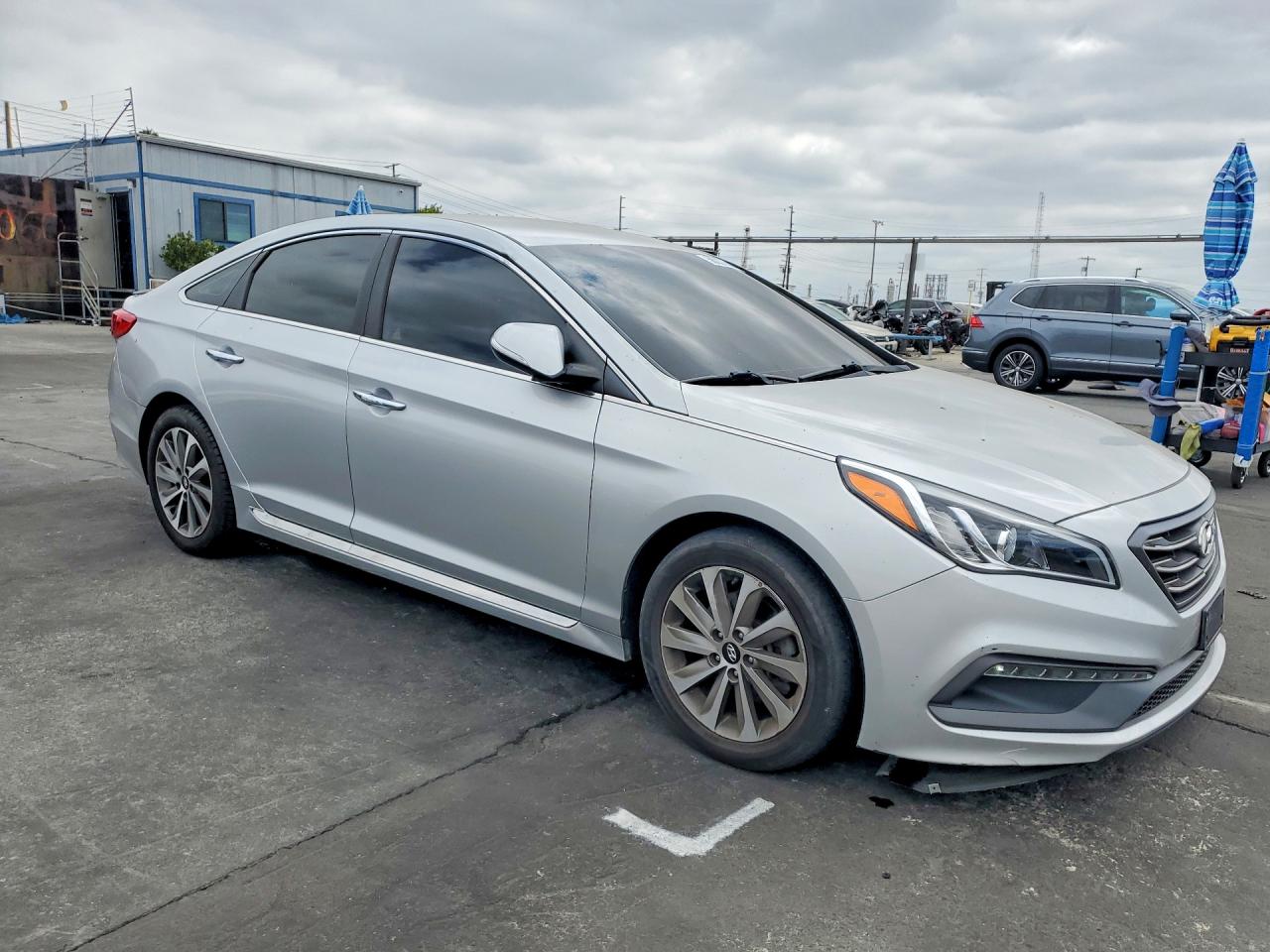 2015 Hyundai Sonata Sport Silver vin: 5NPE34AF2FH055231