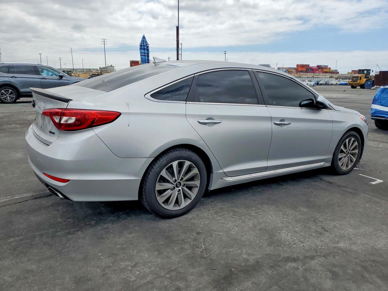 2015 Hyundai Sonata Sport Silver vin: 5NPE34AF2FH055231