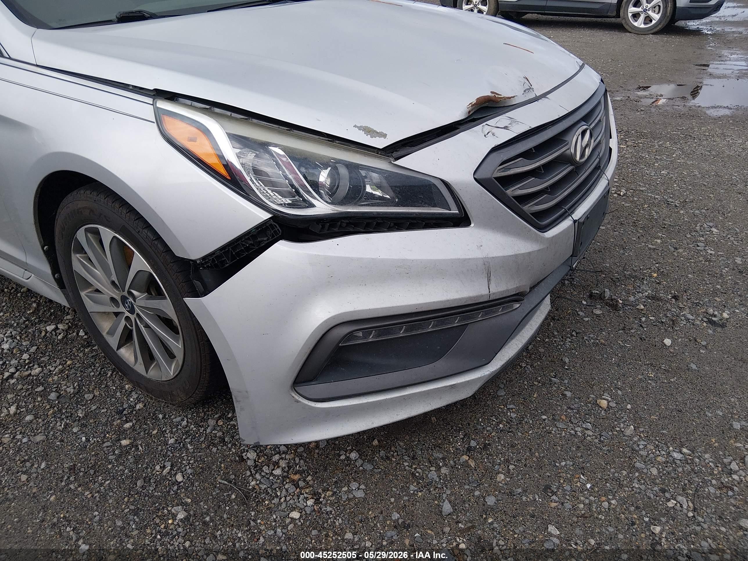 2015 Hyundai Sonata Sport Серебряный vin: 5NPE34AF2FH057416