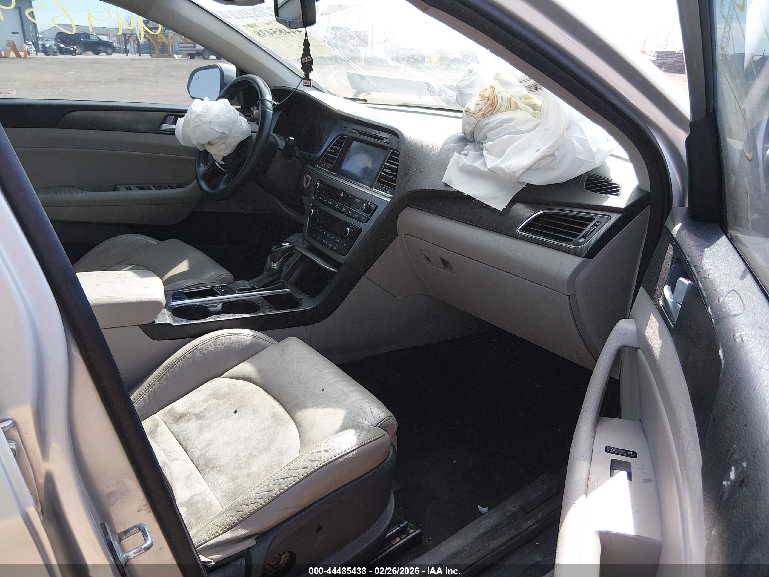 2015 Hyundai Sonata Sport Silver vin: 5NPE34AF2FH066472