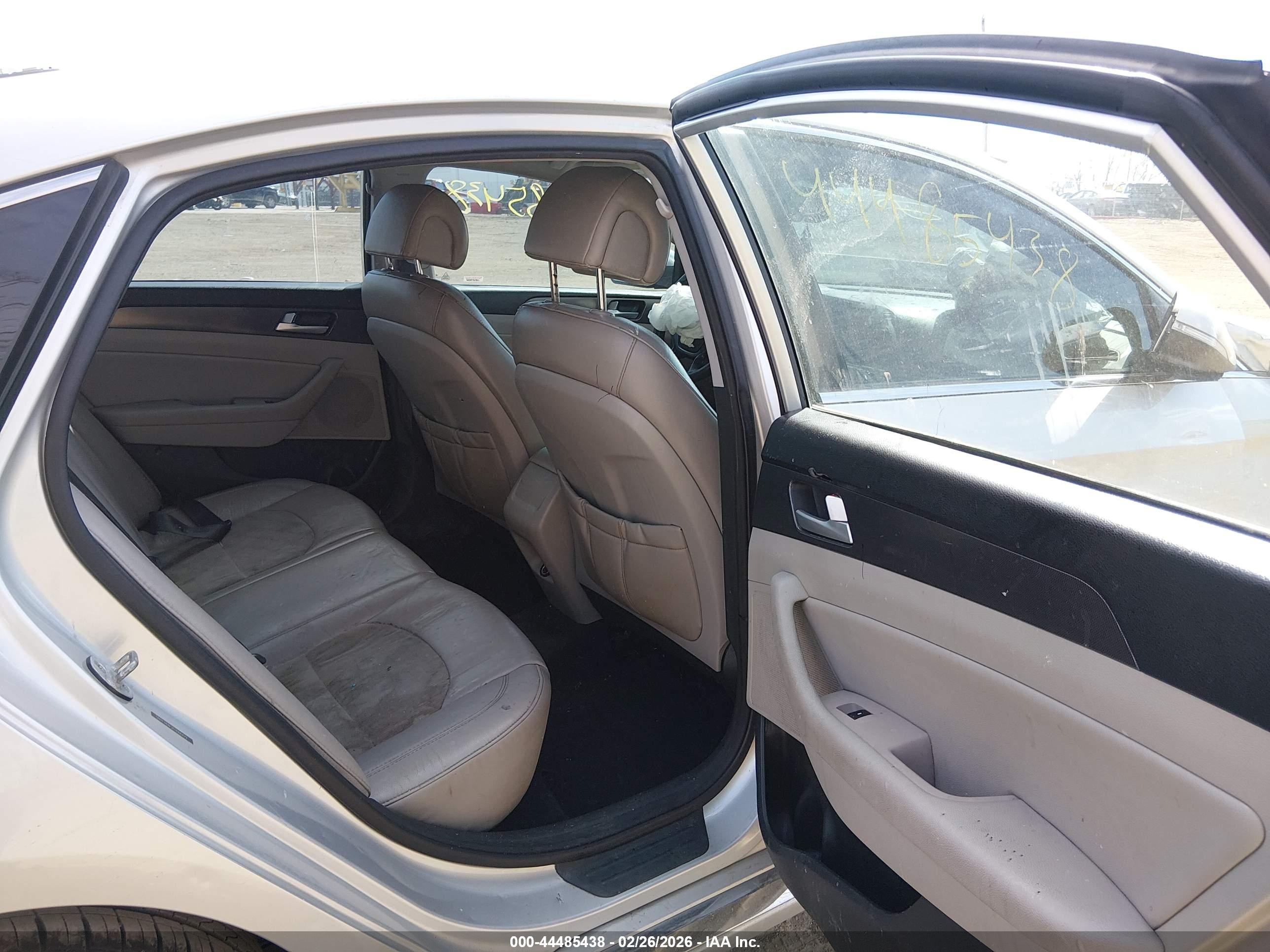 2015 Hyundai Sonata Sport Silver vin: 5NPE34AF2FH066472