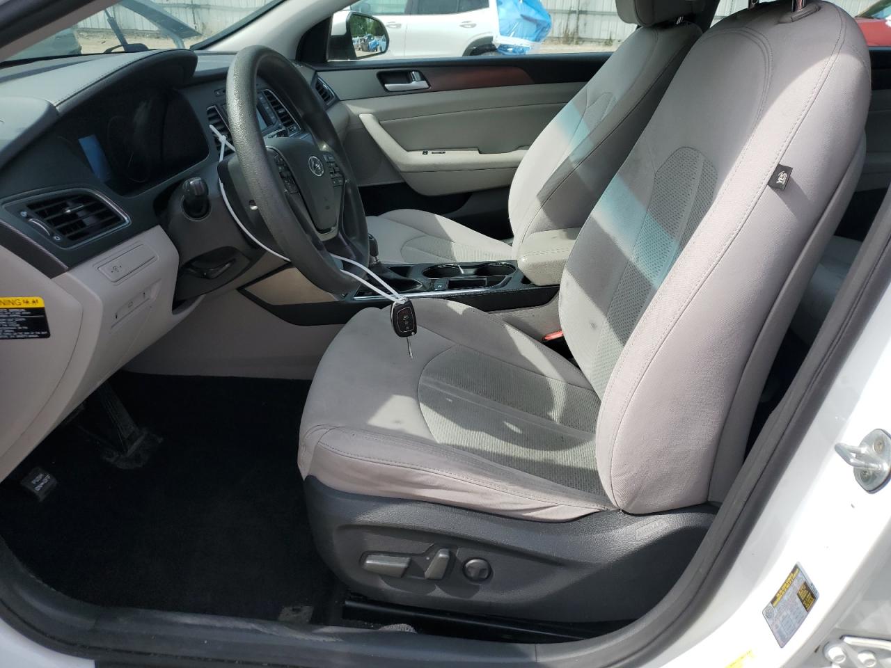 2015 Hyundai Sonata Sport White vin: 5NPE34AF2FH069016